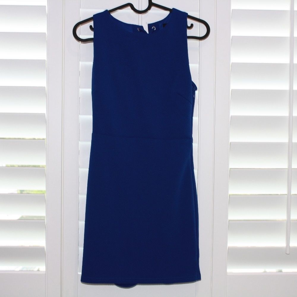 FOREVER 21 Royal Blue body con dress with lace up back